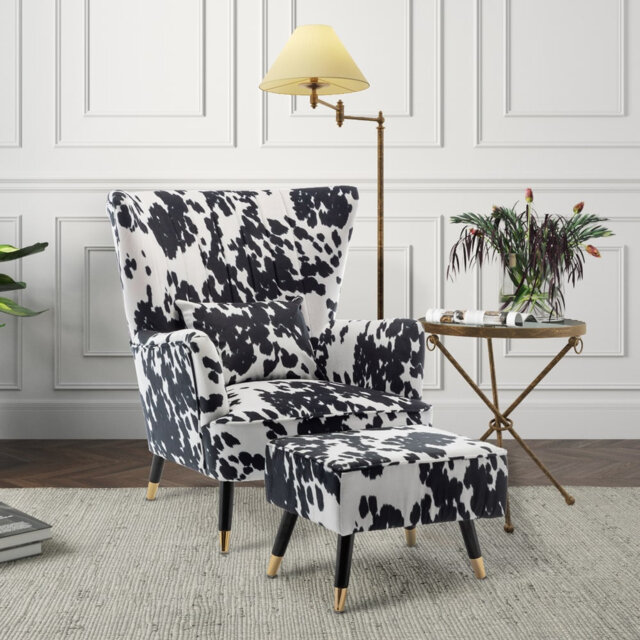 77Cm Wide Armchair