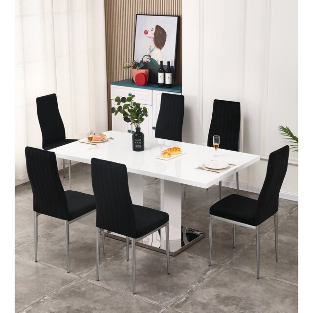 Brittlynn 6 - Person Dining Set