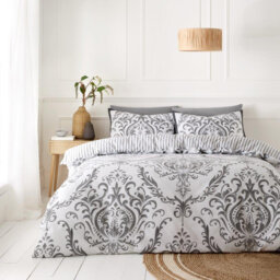 Polycotton Damask Duvet Cover Set with Matching Pillowcases - Soft Yarn Bedding