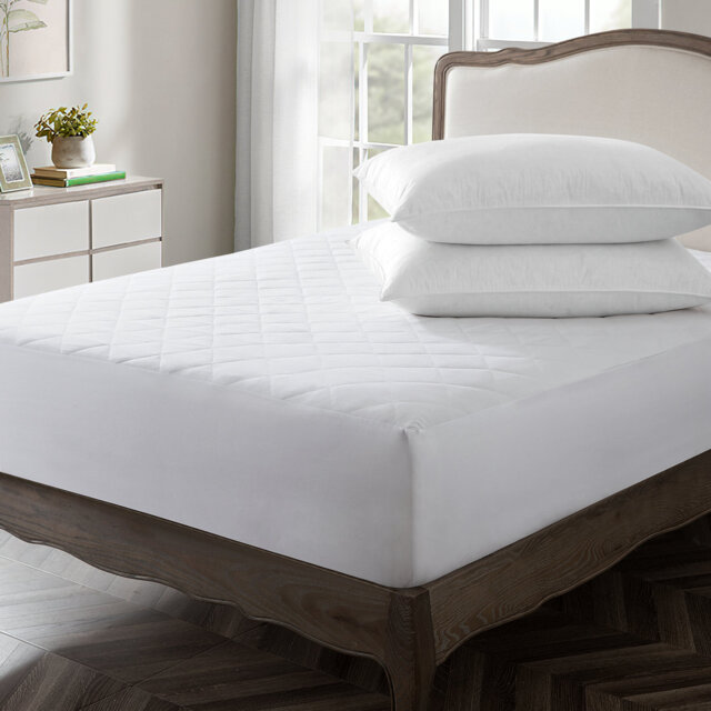 Janya Hypoallergenic Microfiber Waterproof Mattress Protector - Extra Deep Pocket, Soft & Durable Cover