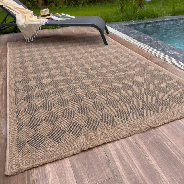Nature Outdoor Rug in Dark Grey - 5300DG