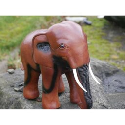 Harbin UV Resistant Wood Garden Statue