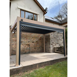 Saturn 2.5m x 4m Aluminium Wood Effect Pergola with Accessories