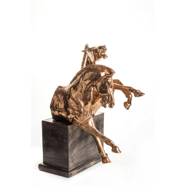 Valverde Figurines & Sculptures