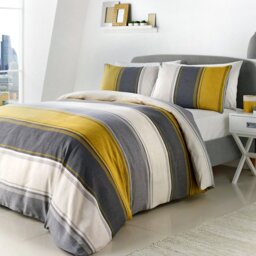 Polyester Striped Duvet Cover Set with Pillowcases Included