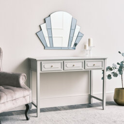 Alexcis Novelty Wall Mounted Accent Mirror