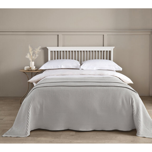 Hotel Waffle Blanket Bedspread