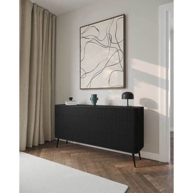 Chest of Drawers with Fluted Fronts and Six Drawers