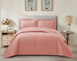 Floral Bedspread with Pillow Shams Included