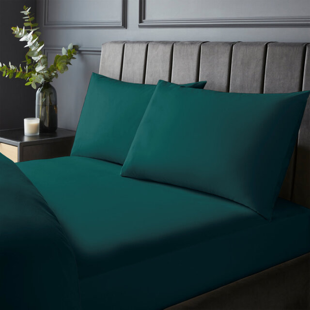 Silentnight Pure Cotton 200 TC Extra Deep Fitted Sheet
