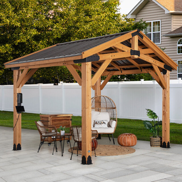Backyard Discovery Norwood Cedar Wood Outdoor Patio Gazebo 3.7m x 3.1m (12ft x 10ft)