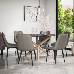 Darcus 6 - Person Dining Set
