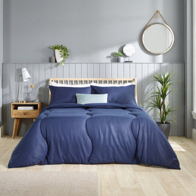 Coverless Coverlet Comforter Duvet 10.5 Tog Matching Pillowcases