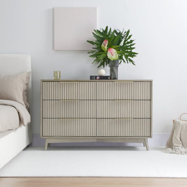 Monza - 6 Chest Of Drawers With Fluted Front