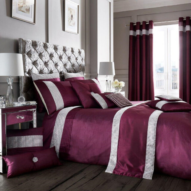 Mikonos Cotton Blend Solid Colour Duvet Cover Set with Pillowcases Included