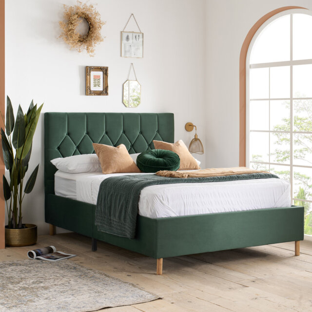 Benninger Upholstered Bed