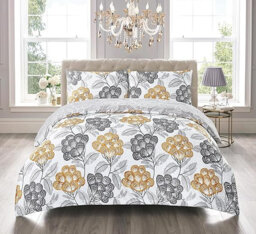 Aleese Floral Duvet Cover Set with Pillowcases Included