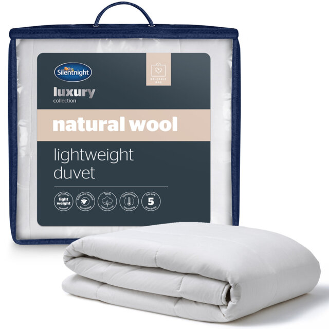 Silentnight Luxury Natural Wool Lightweight Duvet Temperature Regulating with Pure Cotton Cover