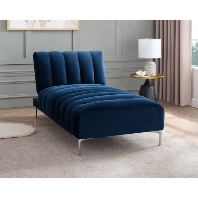 Decato Camille Chaise Longue Daybed in Velvety Fabric