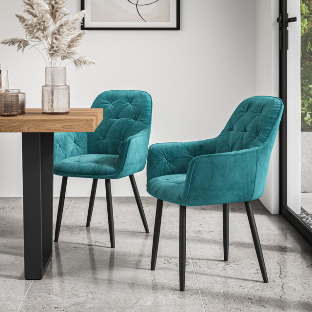 Ailla 6 - Person Dining Set