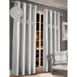 Aavash Curtain