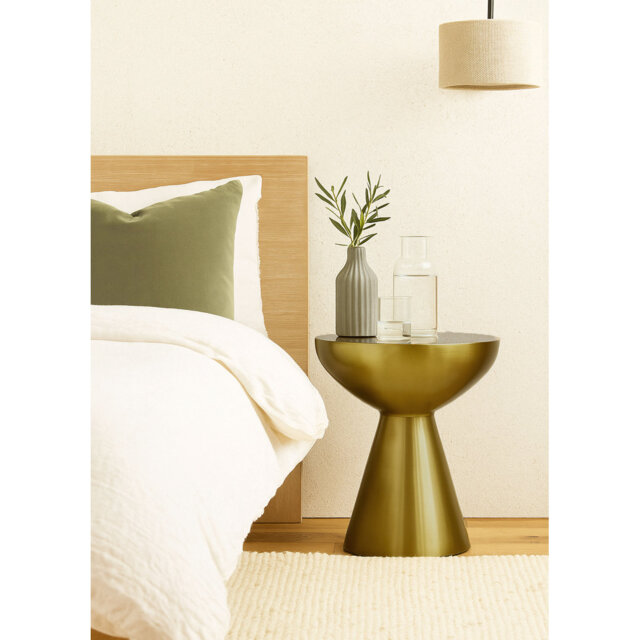 Beatrix Pedestal End Table