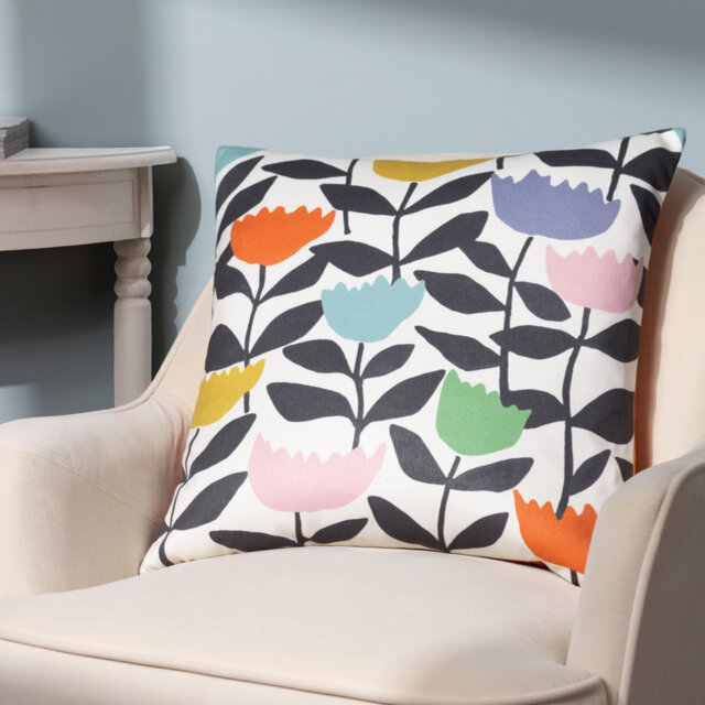 Tulipa Floral Square Throw Cushion