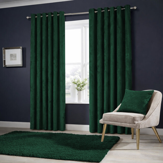 Winkel Premium Velvet Eyelet Ready Made Thermal Drapes & Curtains