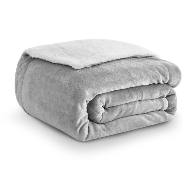 Soza Sherpa Fleece Dual Sided Fur Thick Reversible Blanket Throw