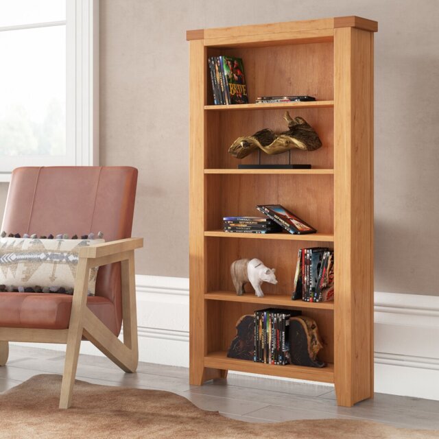 Vineland 131cm H x 70cm W Standard Bookcase