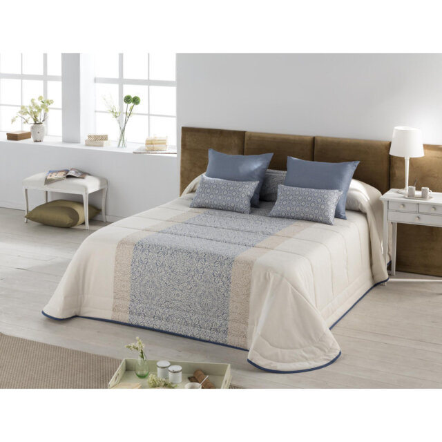 Damask Bedding