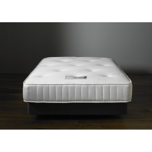 Asia Upholstered UK King - DE 150 X 200 Cm Bed with Mattress