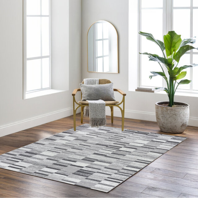 Amaiya Traditional Rug