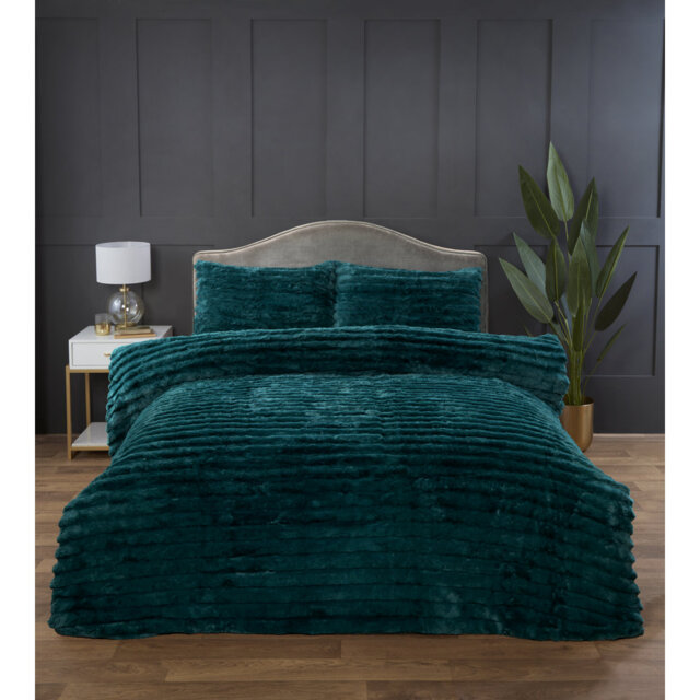 Aliyat Polyester Bedding with Pillowcases Included