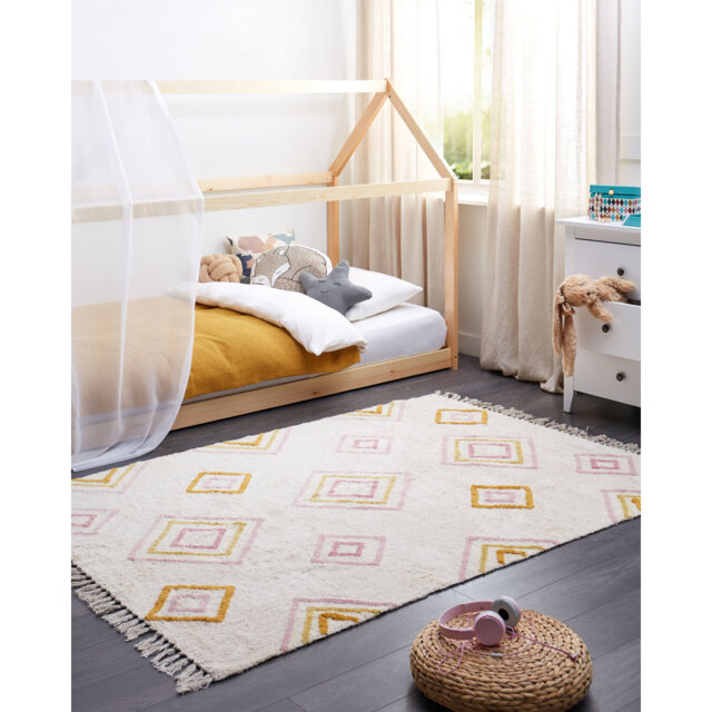 Grafton Geometric Shapes Tufted Hand Tufted White Area Rug