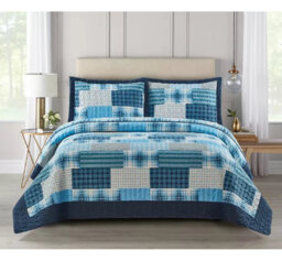 Newlin Polyester Patchwork Bedspread with Pillow Shams Included