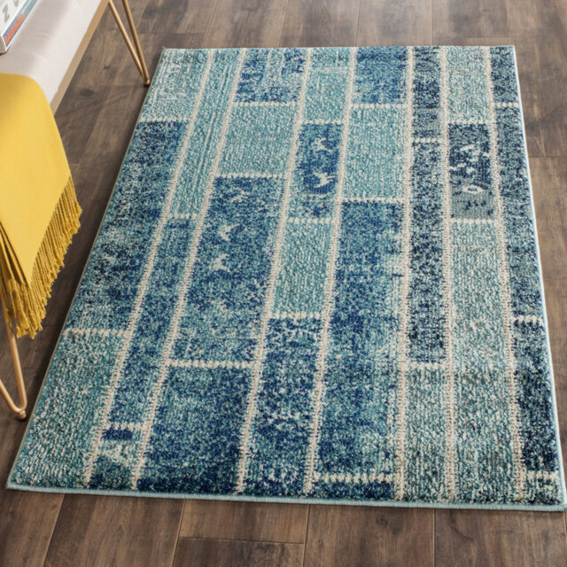 Mckinney Hand Hooked Blue Rug