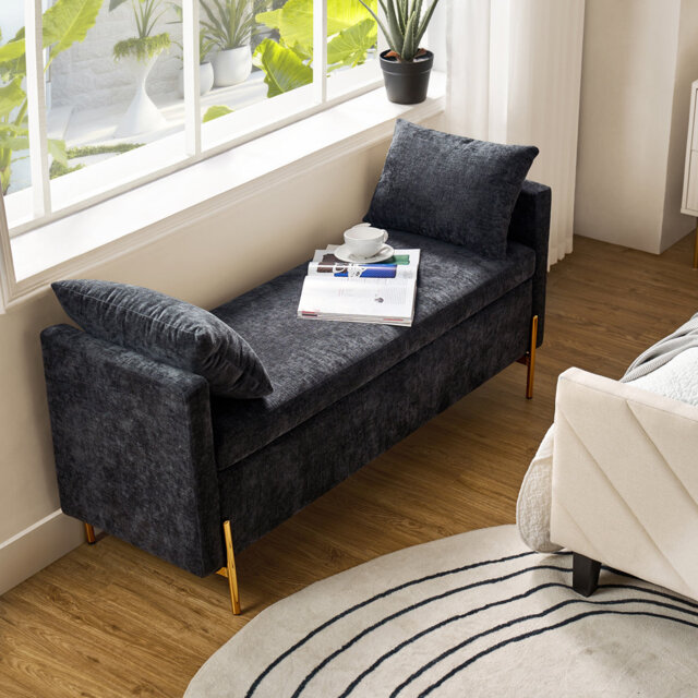Louvenia 127cm Upholstered Flip Top Bench With Subdivided Storage and Toss Pillows