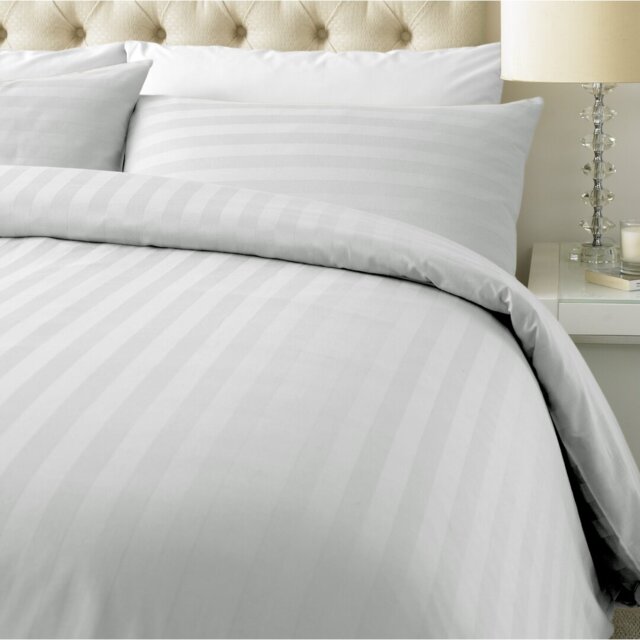 Nome Satin Solid Colour Duvet Cover Set with Pillowcases
