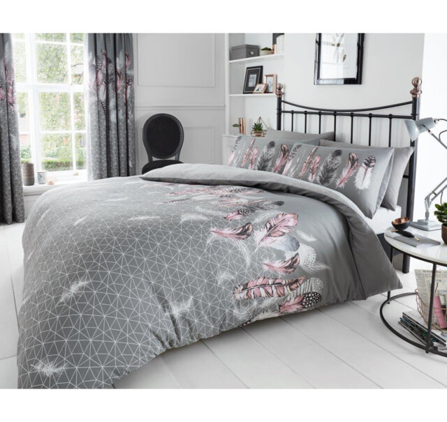 Modern Feather Design Duvet Cover Set with Matching Pillowcases - Polycotton Fabric Bedding