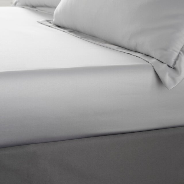 Silky Soft Satin Fitted Sheet