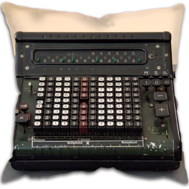 Aurelio Square Cushion