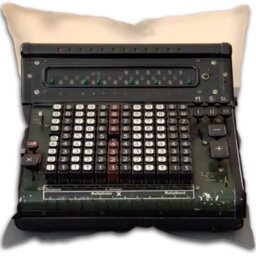 Aurelio Square Cushion