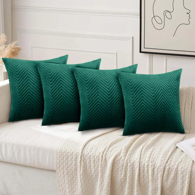 Luxury Chevron Embossed Quilted Pattern Velvet Cushion Cover Set (4-Pack) - Soft Throw Cushion Cover for Home Décor