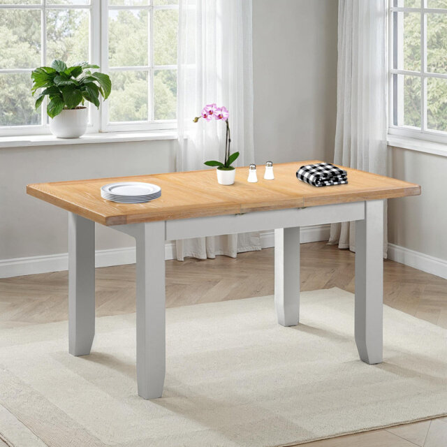 Windsor Extendable Oak Top Dining Table