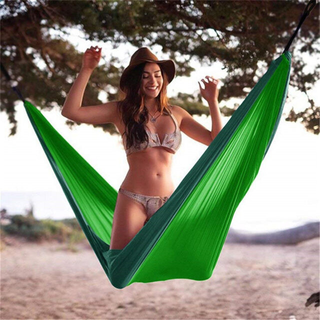 Ultralight travel camping hammock - 300kg load capacity (275 x 140cm). Breathable, quick -drying parachute nylon 2 x premium carabiners, 2 x slings -