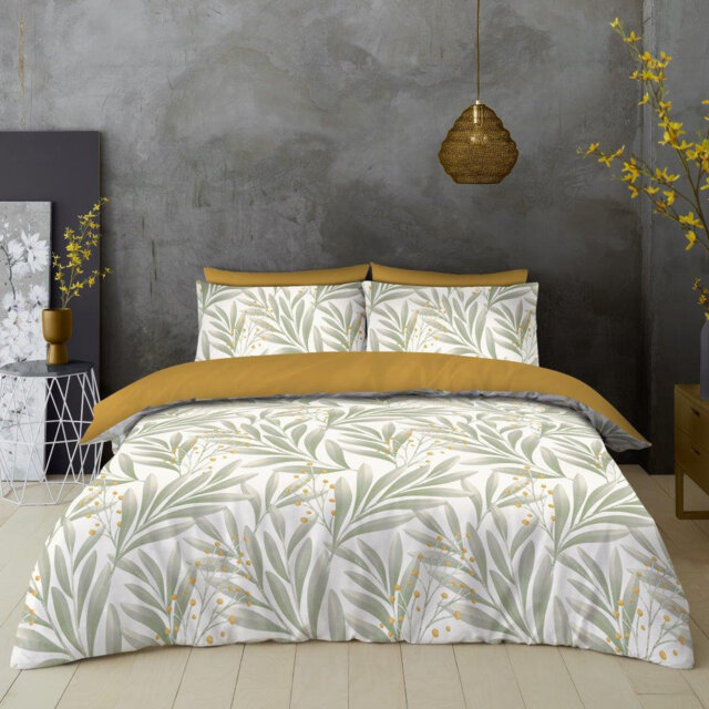 Polyester Duvet Cover Set with Pillowcases Included