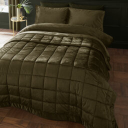 Kingsley Matt Velvet Quilted Bedspread