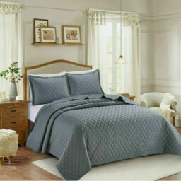 Amnon Throw Blanket