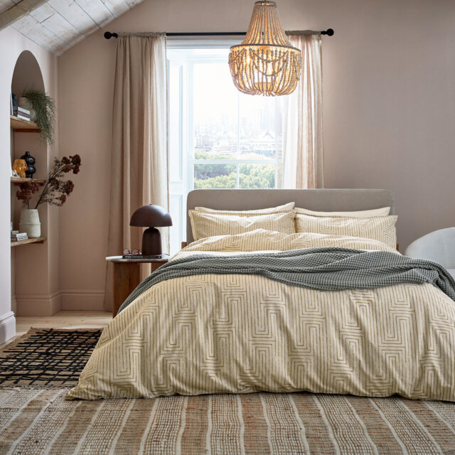 Pia Cotton Geometric Duvet Cover Set